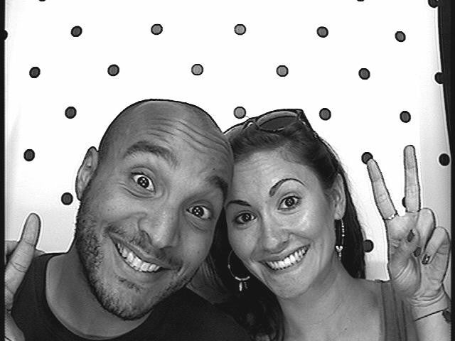 A Pair of friends who will be looking for a place to hang